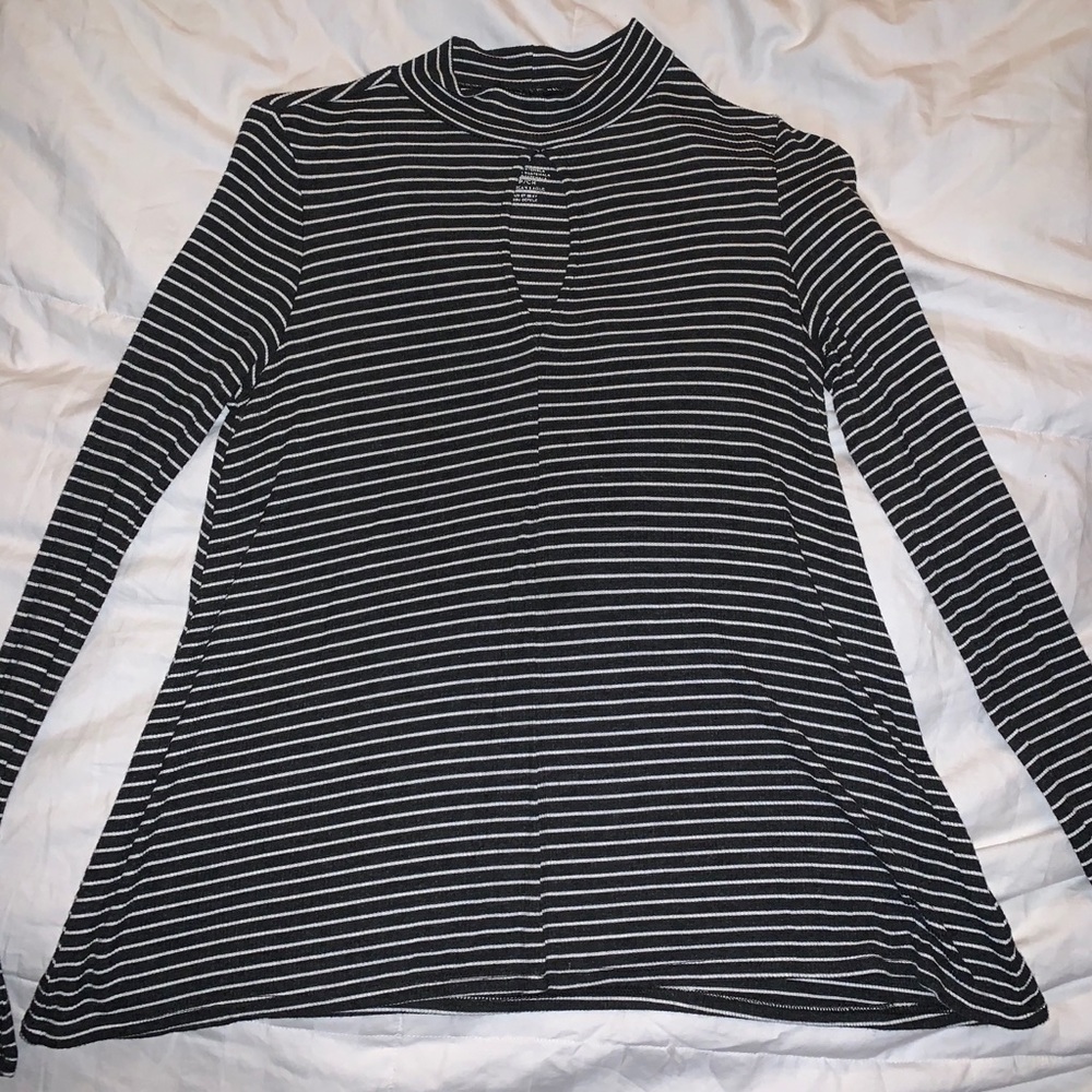 American Eagle Top
